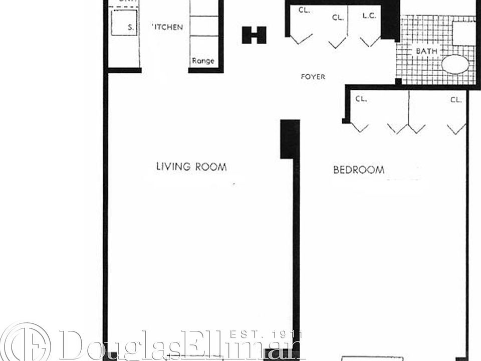 2nd image of 330 W 56th St APT 25D