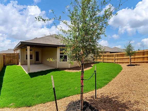 4th image of 3112 Gorge Way