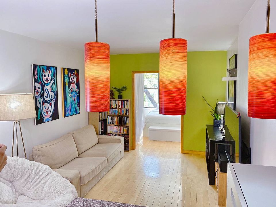 1st image of 146 Forsyth St #3R