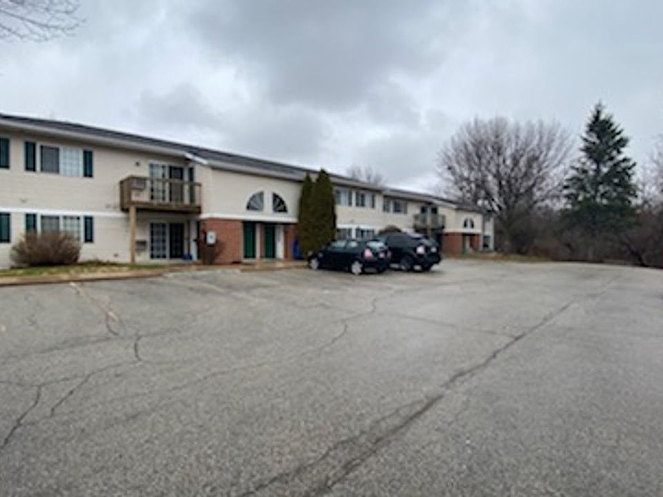 Oak Ridge Apartments 255 Louise Dr Wrightstown WI Zillow