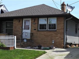 4707 Ridge Rd, Brooklyn, OH 44144