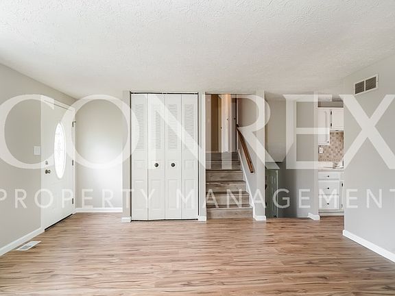 3rd image of 1222 Brownswood Dr
