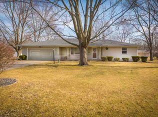 10028 Jamaica Dr, Fort Wayne, IN