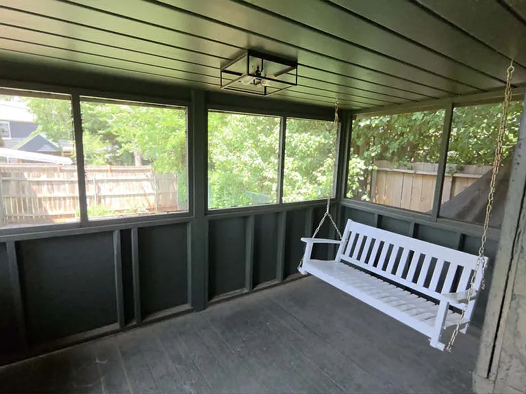 804 E Noble Ave — Photo 22