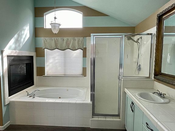 Master bath: shower, separate tub and 2 sinks.