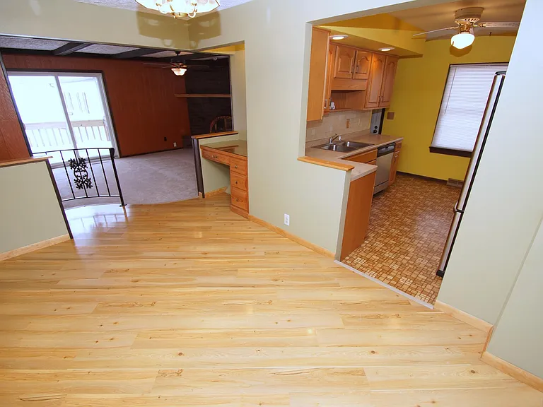 3420 Somerset Dr — Photo 9