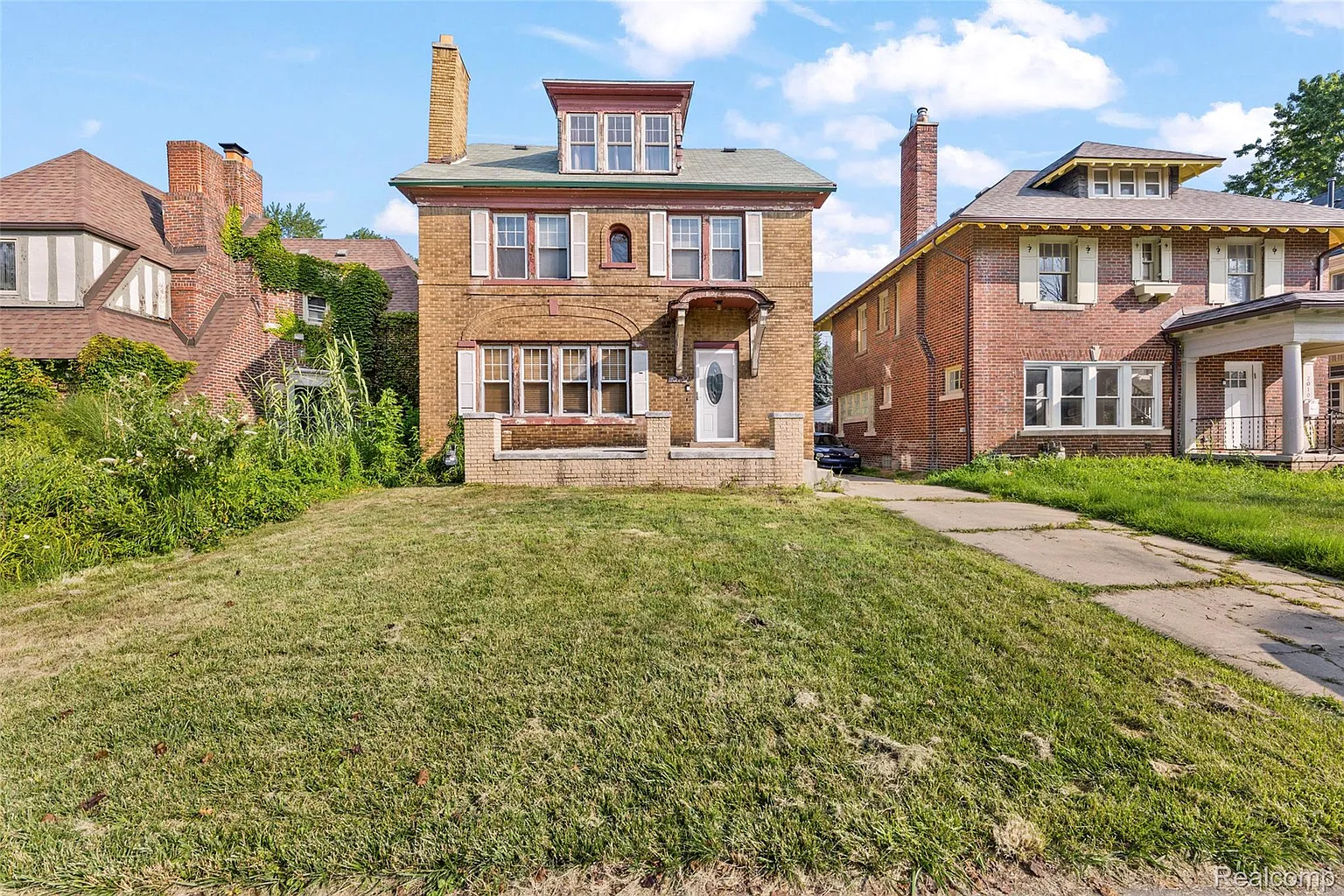 2016 Atkinson St photo 1