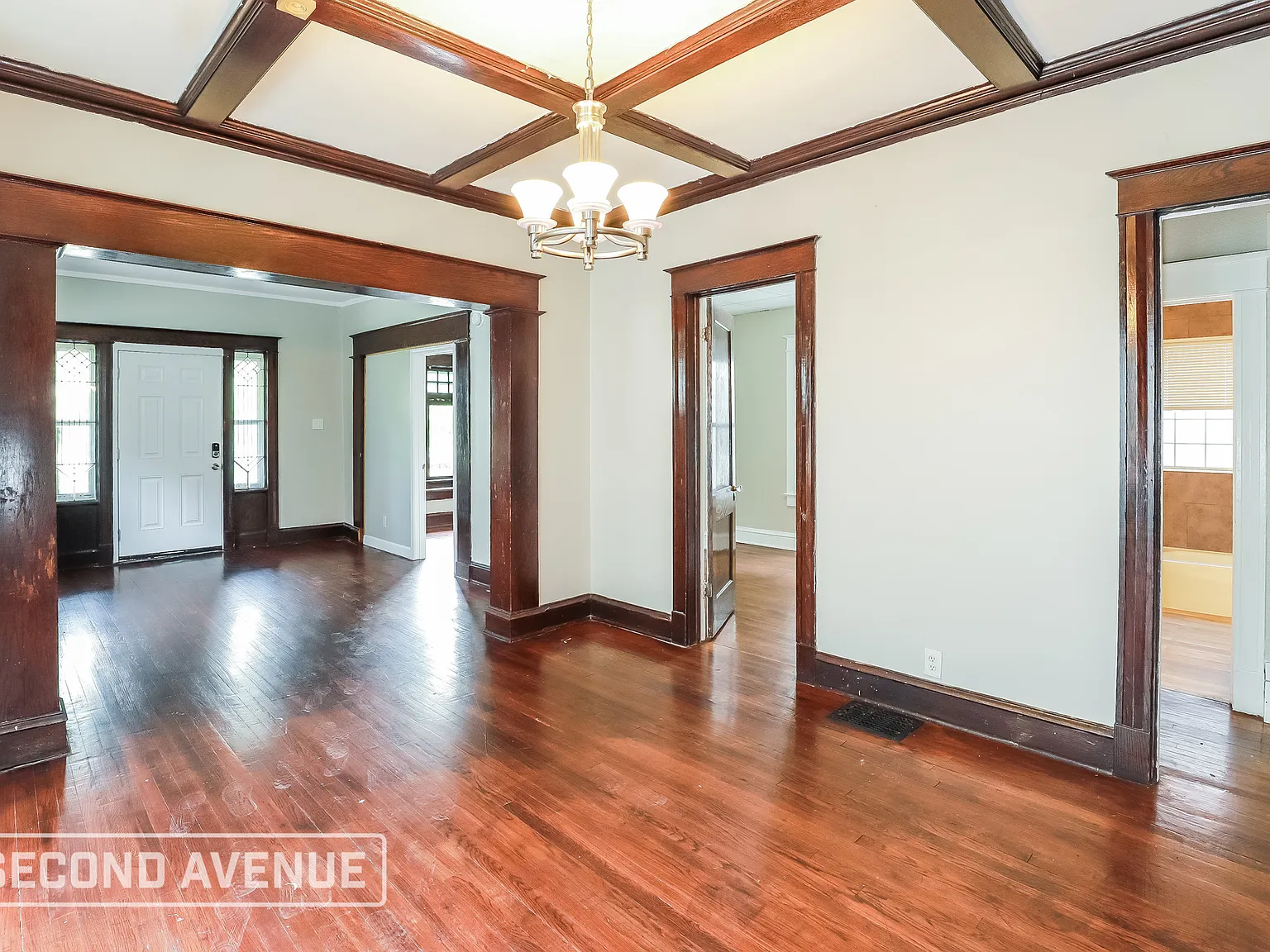 4 bed, 1.0 bath, 1652 sqft, $1,395 — Photo 3