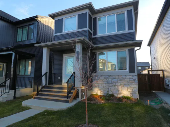 5745 Hawthorn Cmn SW, Edmonton, AB T6X 2L5
