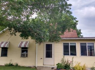 2503 River Rd, Decorah, IA 52101
