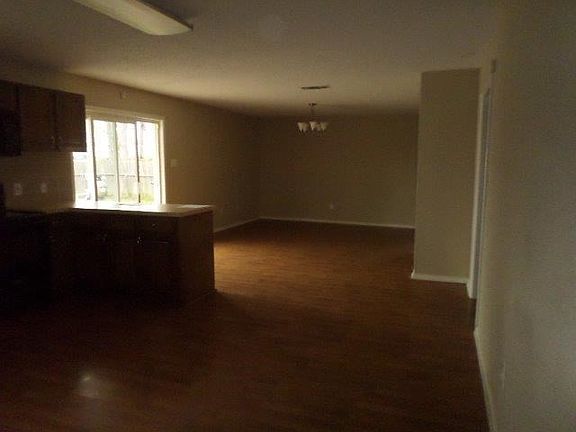 4th image of 5604 Trail Lake Dr