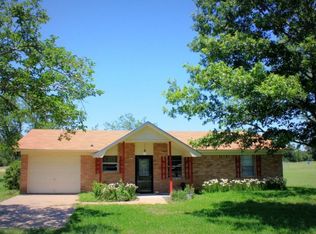 442 River Oaks Dr, Gatesville, TX 76528