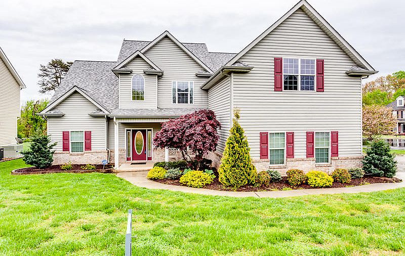 1st image of 3410 Meadow Top Ln
