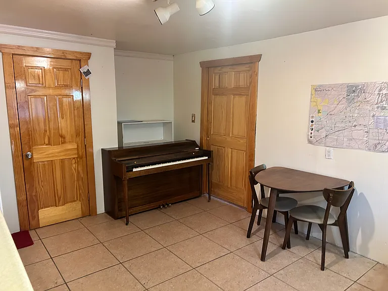 1038 Alto St #B — Photo 10