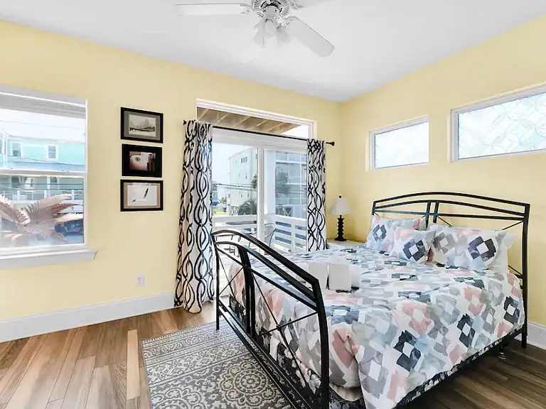 1415 Canal Dr #1 — Photo 15