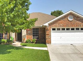 6208 Skyway Ct, Fort Worth, TX 76179
