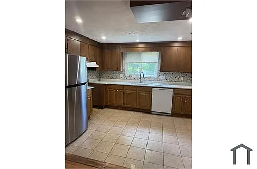 29 Oconnell Ave #4 Photo 1