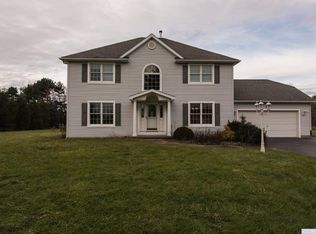 112 Blossom Ln, Valatie, NY 12184