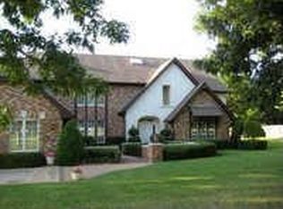 2801 Broadacres Ln, Arlington, TX 76016