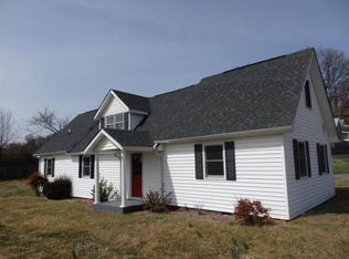 128 Holcomb St, Kingsport, TN 37660