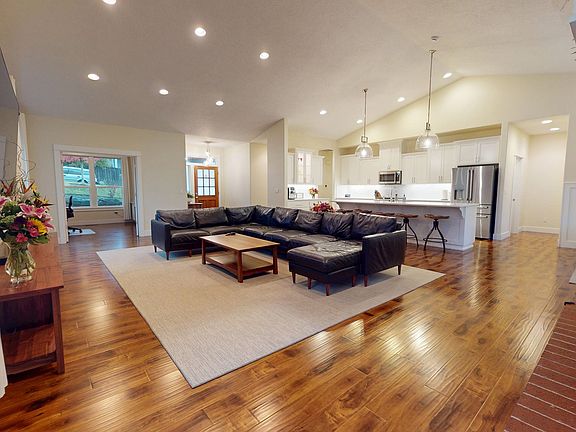 3rd image of 5598 Wigeon St SE