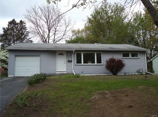 203 Baxton St, North Syracuse, NY 13212