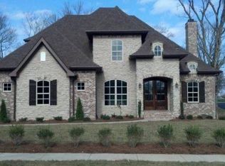 3500 Robbins Nest Rd, Thompsons Station, TN 37179