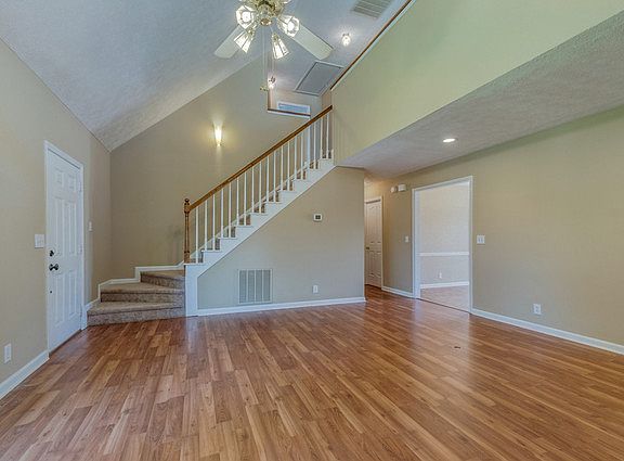 5th image of 2308 N Brunswick Ct