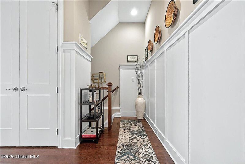 5th image of 84 Cambridge Way