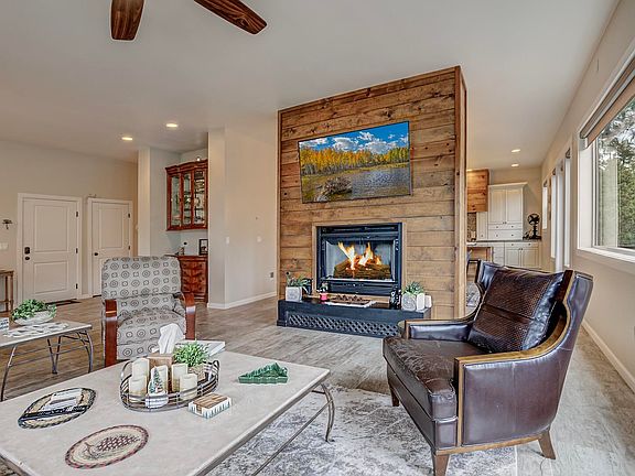 4th image of 5076 N Juniper Loop