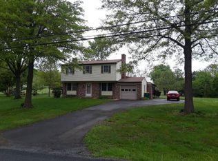 2271 Trolley Bridge Rd, Quakertown, PA 18951