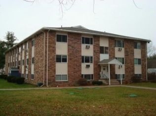 5 Turnpike Rd #112, Townsend, MA 01469