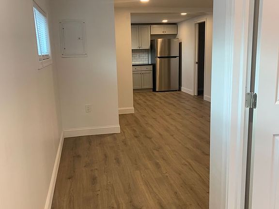 5th image of 73 N West St #1B-1BA-550SQFT