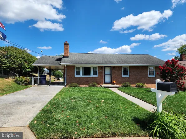 1220 Commonwealth Ave, Front Royal, VA 22630