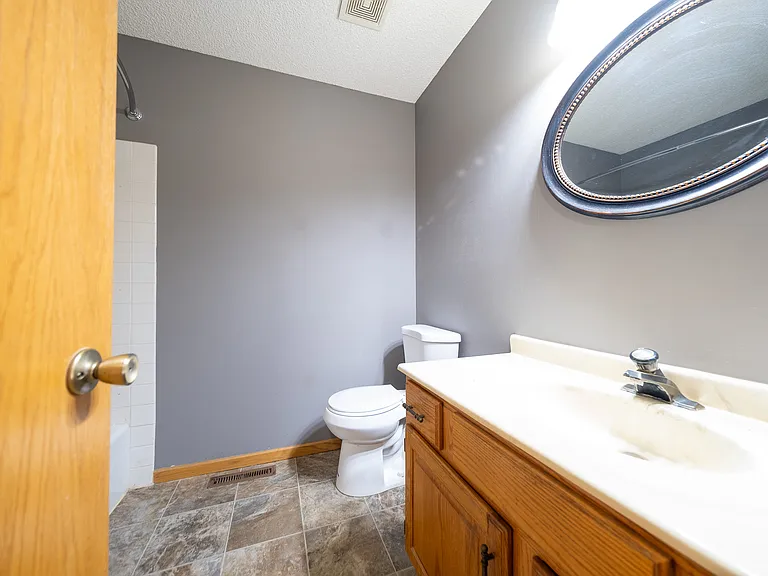 5445 Orleans Ln N #7 — Photo 14