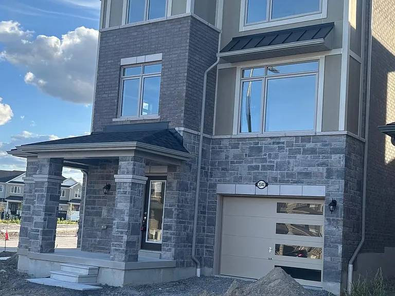 2540 Hibiscus Dr — Photo 6