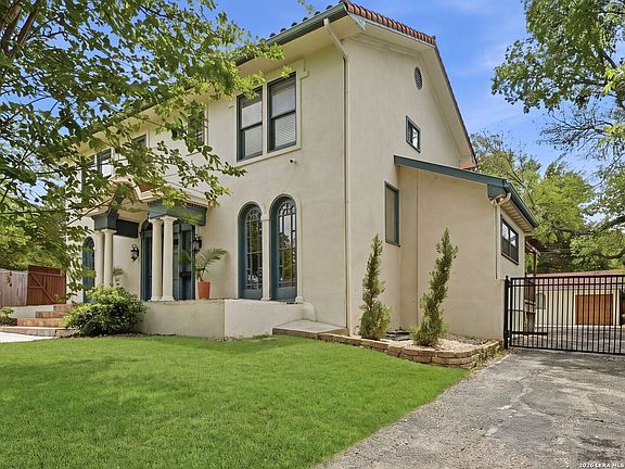 3rd image of 136 Barilla Place