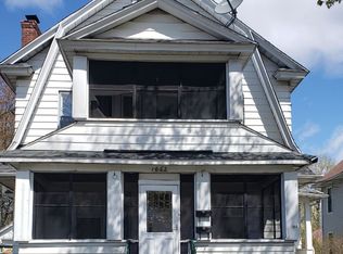 1062 Sumner Ave, Springfield, MA 01118