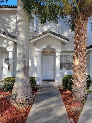 12055 SW 140th Ter #7-20, Miami, FL 33186