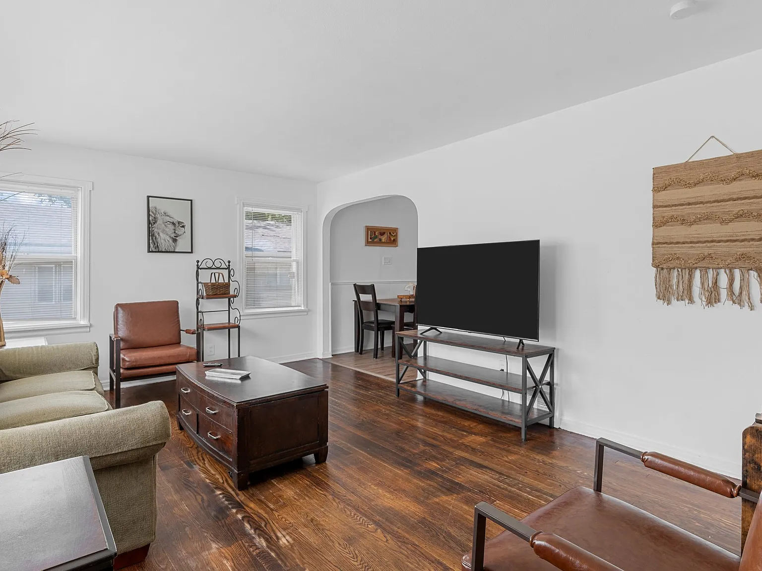 2 bed, 800 sqft, $3,200 — Photo 4