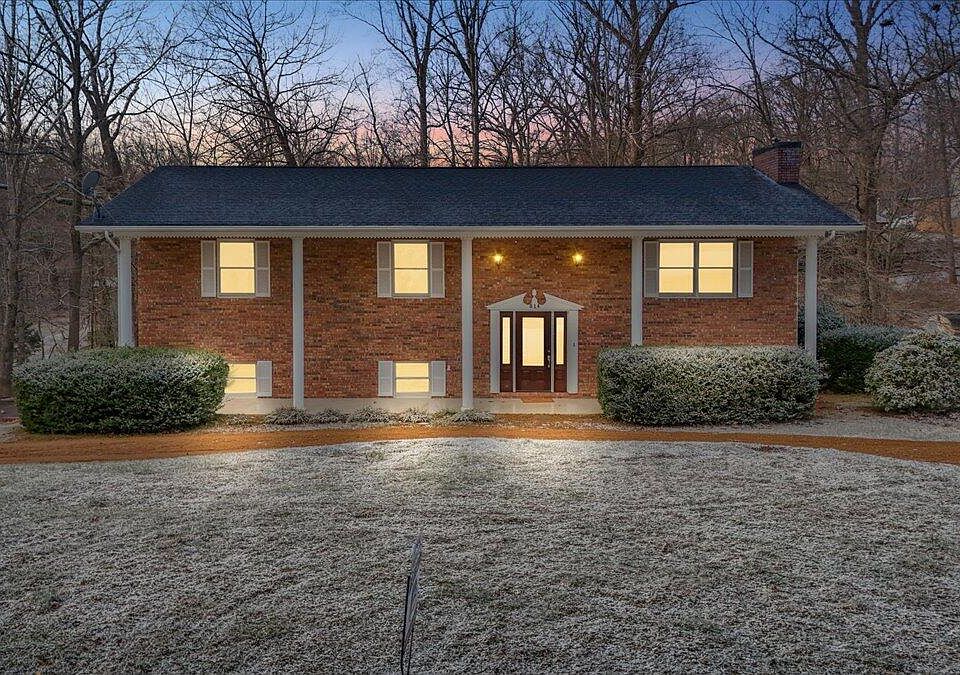 1st image of 514 Ramblewood Dr