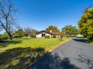 1980 Rancho Rd, Redding, CA 96002