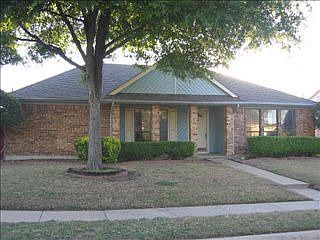 5th image of 210 Jessica Dr