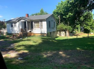 109 14th St, Gaffney, SC 29340