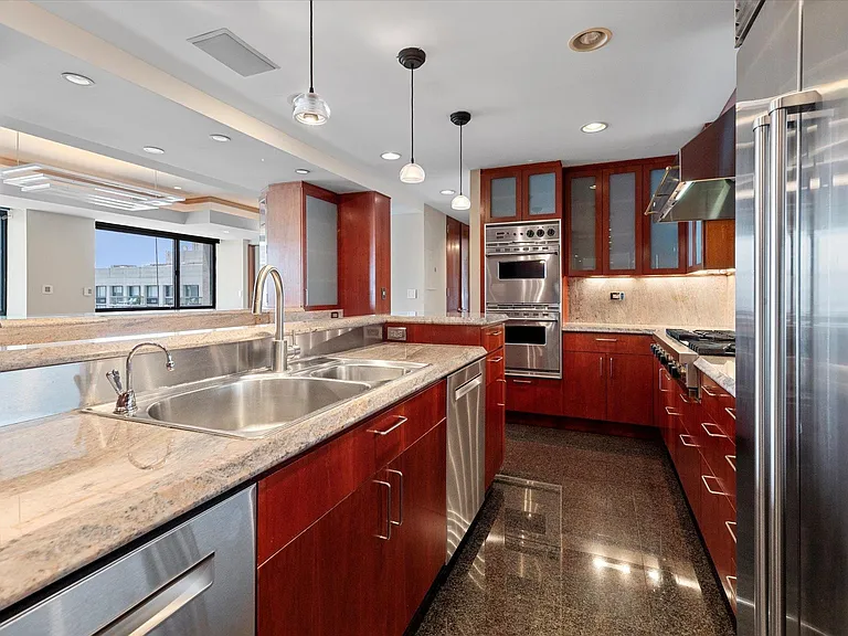200 Old Palisade Rd #Penthouse 4/5 — Photo 26
