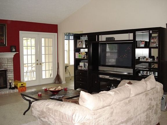 LIVING ROOM FROM FRONT ENTRANCE