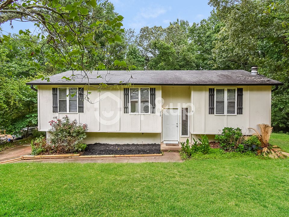 1st image of 3025 Flowers Dr