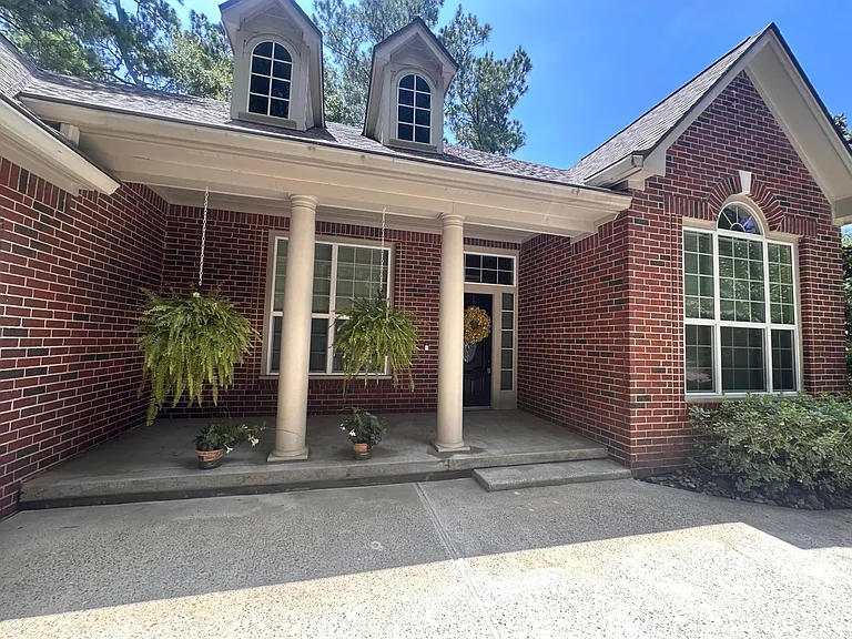 110 S Mill Trace Dr — Photo 33