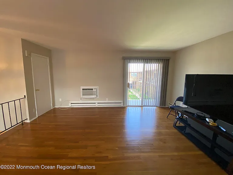 1501 Ocean Ave #1W — Photo 7