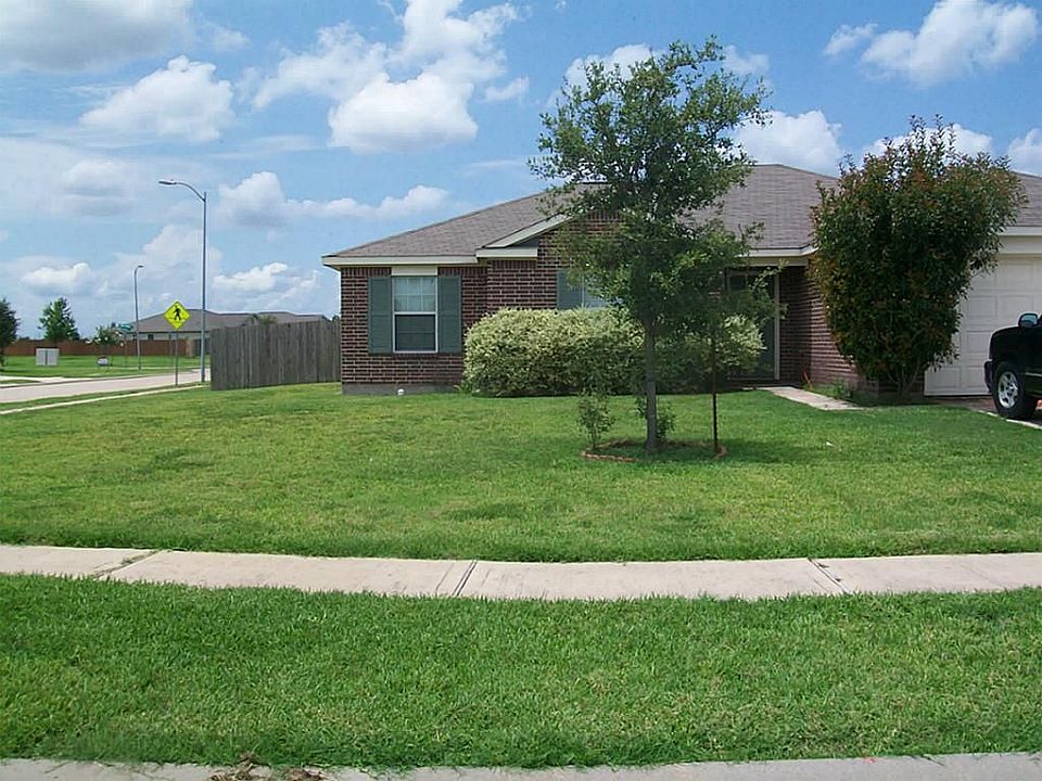 1st image of 6918 Manor Terrace Ln